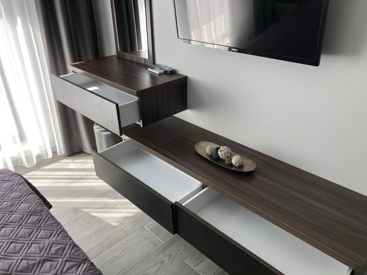 By The Sea Ap. 9 Apartment Navodari Bagian luar foto