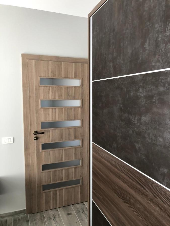 By The Sea Ap. 9 Apartment Navodari Bagian luar foto