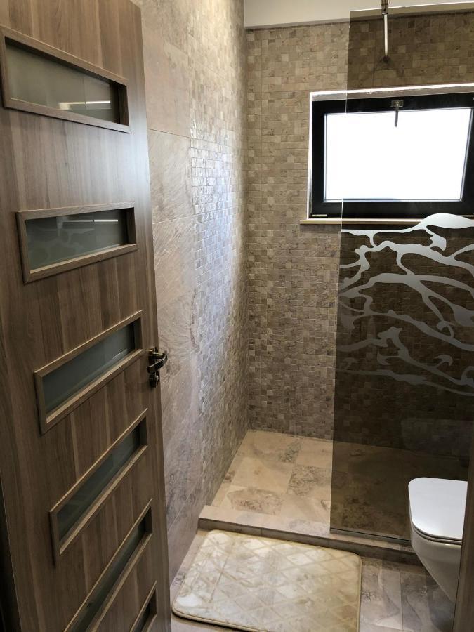 By The Sea Ap. 9 Apartment Navodari Bagian luar foto