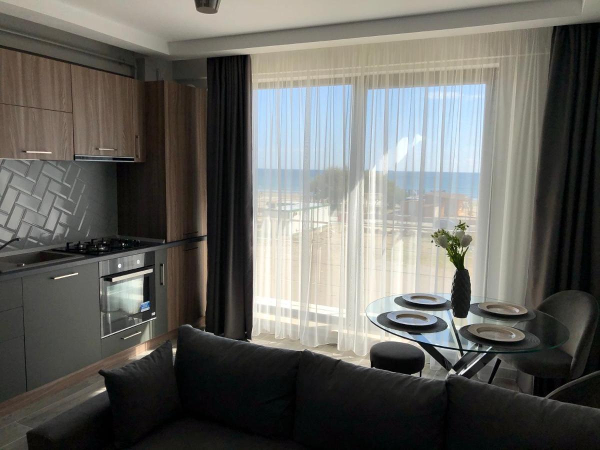 By The Sea Ap. 9 Apartment Navodari Bagian luar foto