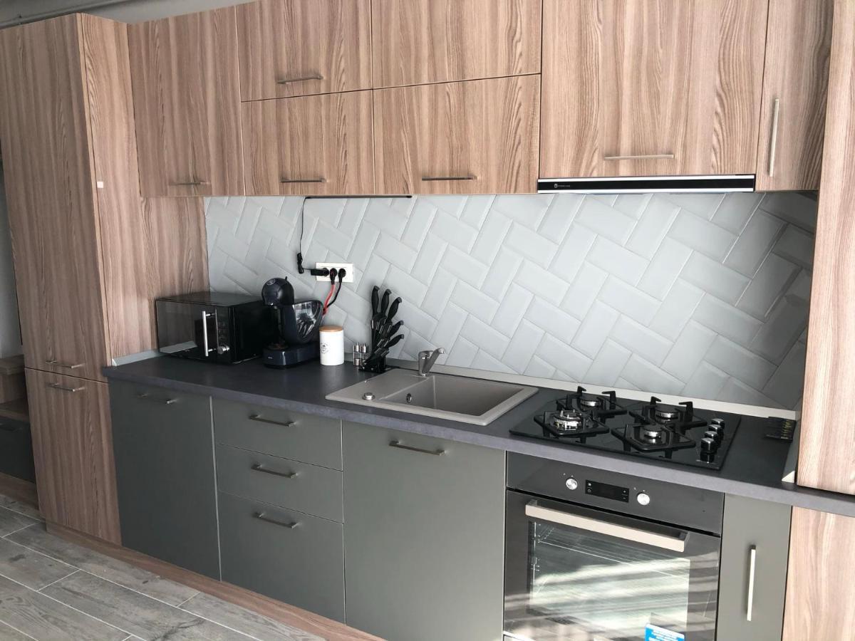 By The Sea Ap. 9 Apartment Navodari Bagian luar foto