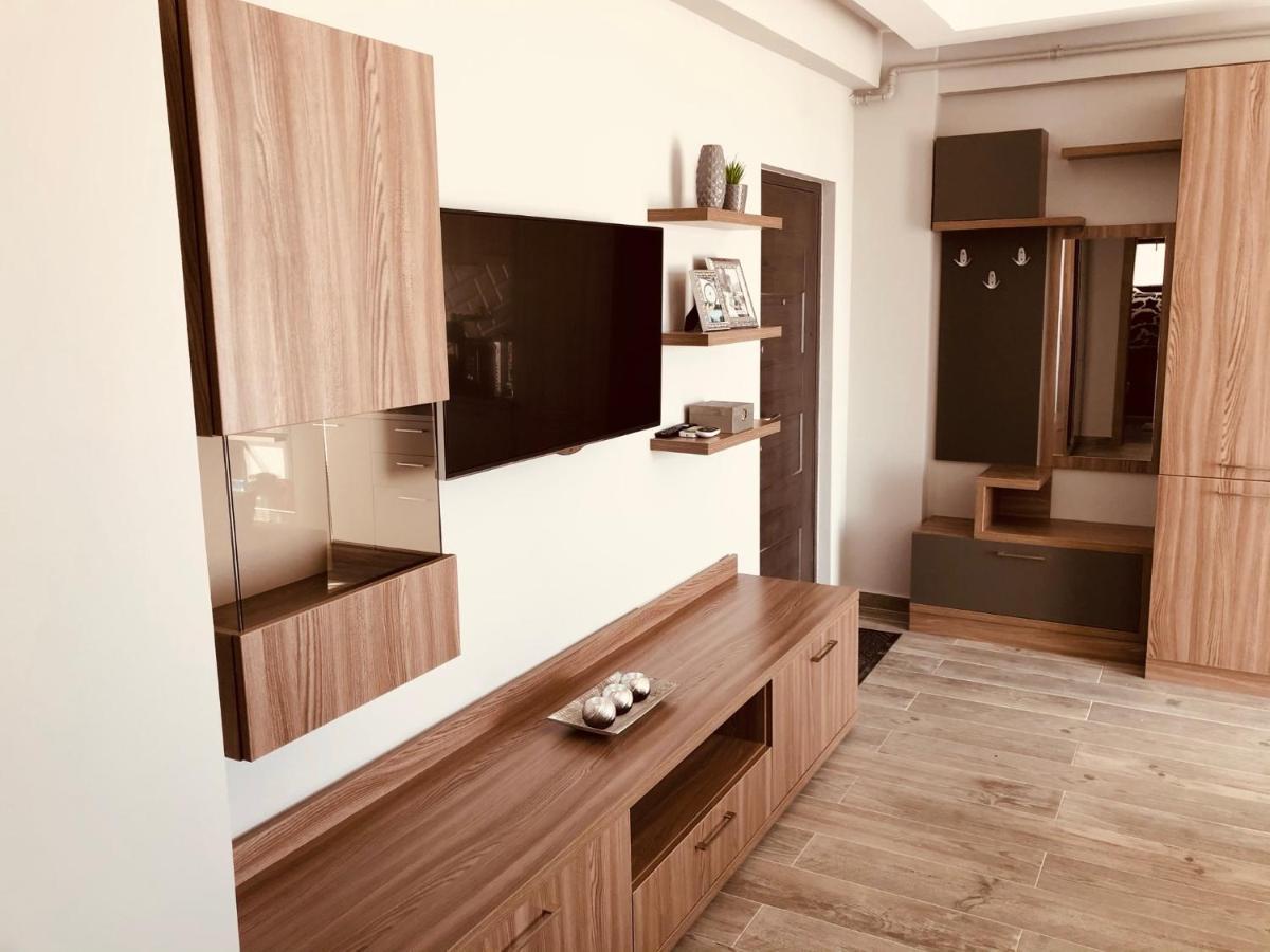 By The Sea Ap. 9 Apartment Navodari Bagian luar foto