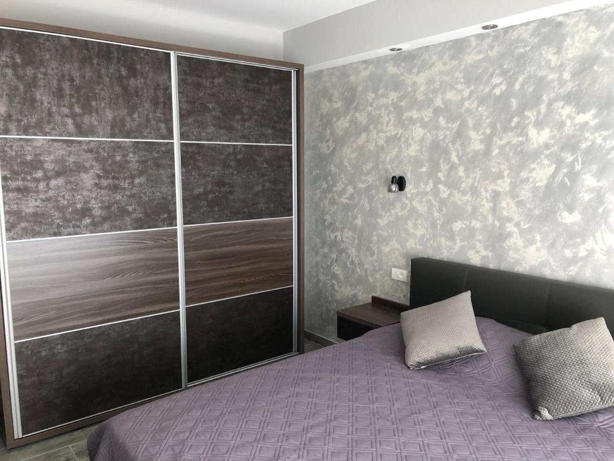 By The Sea Ap. 9 Apartment Navodari Bagian luar foto