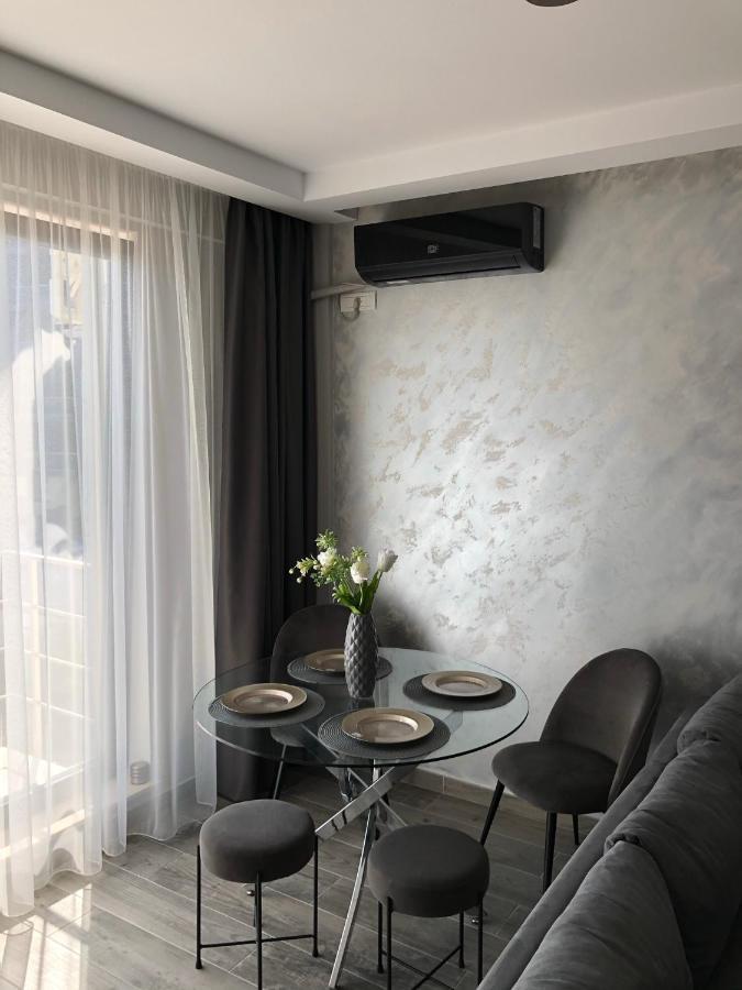By The Sea Ap. 9 Apartment Navodari Bagian luar foto
