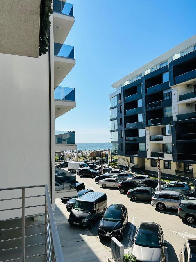 By The Sea Ap. 9 Apartment Navodari Bagian luar foto